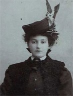pict232.jpg [146x193]